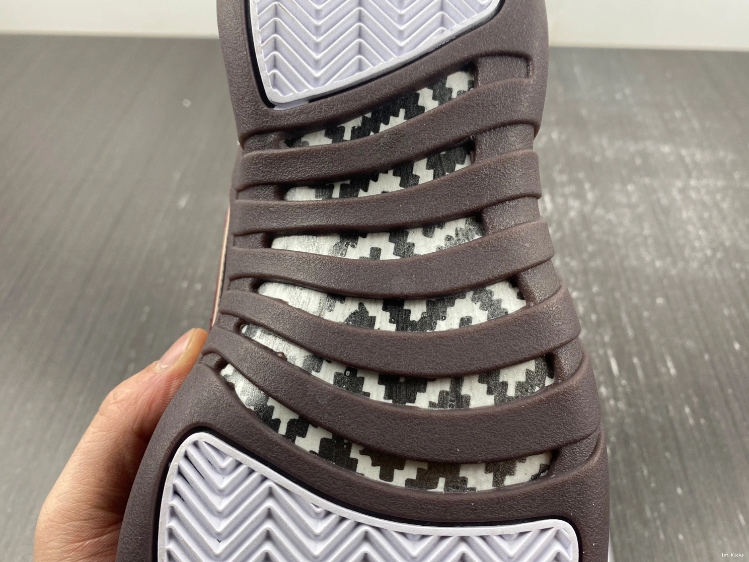 Maniere Jordan 12 Air  Ma A DV6989-100  White  0922